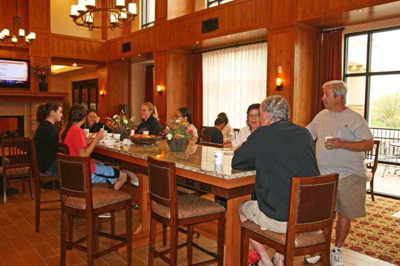 布法罗汉普顿套房酒店 水牛城 餐厅 照片